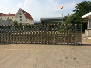 Công trình lắp đặt motor cửa cổng xếp 1 đường ray ở Nhơn Trạch - Đồng Nai